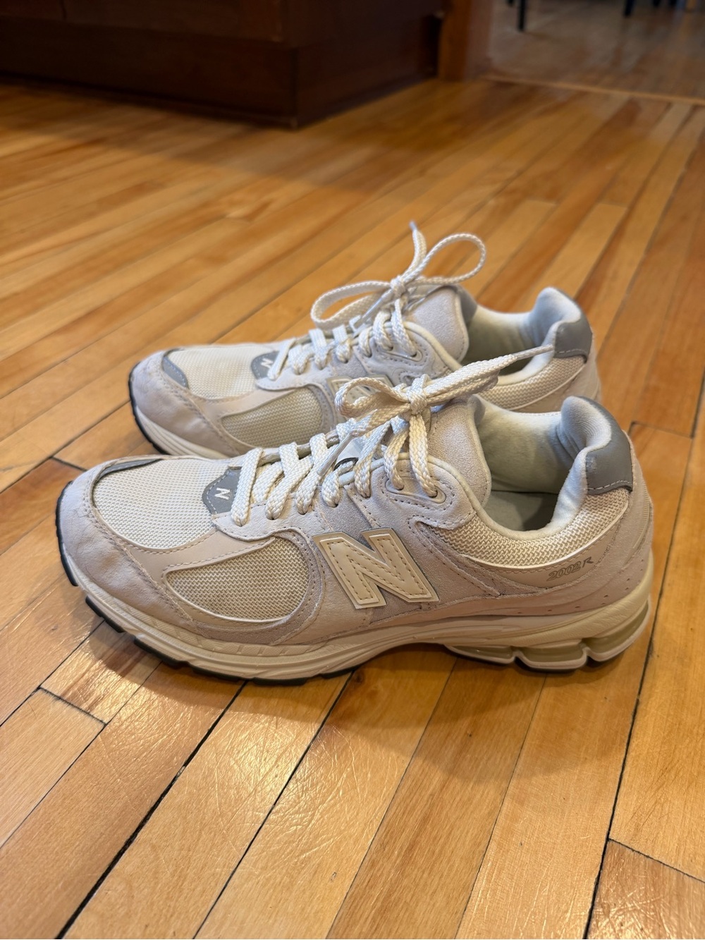 New Balance 2002R Unisex Sneakers - Picture 5 of 8